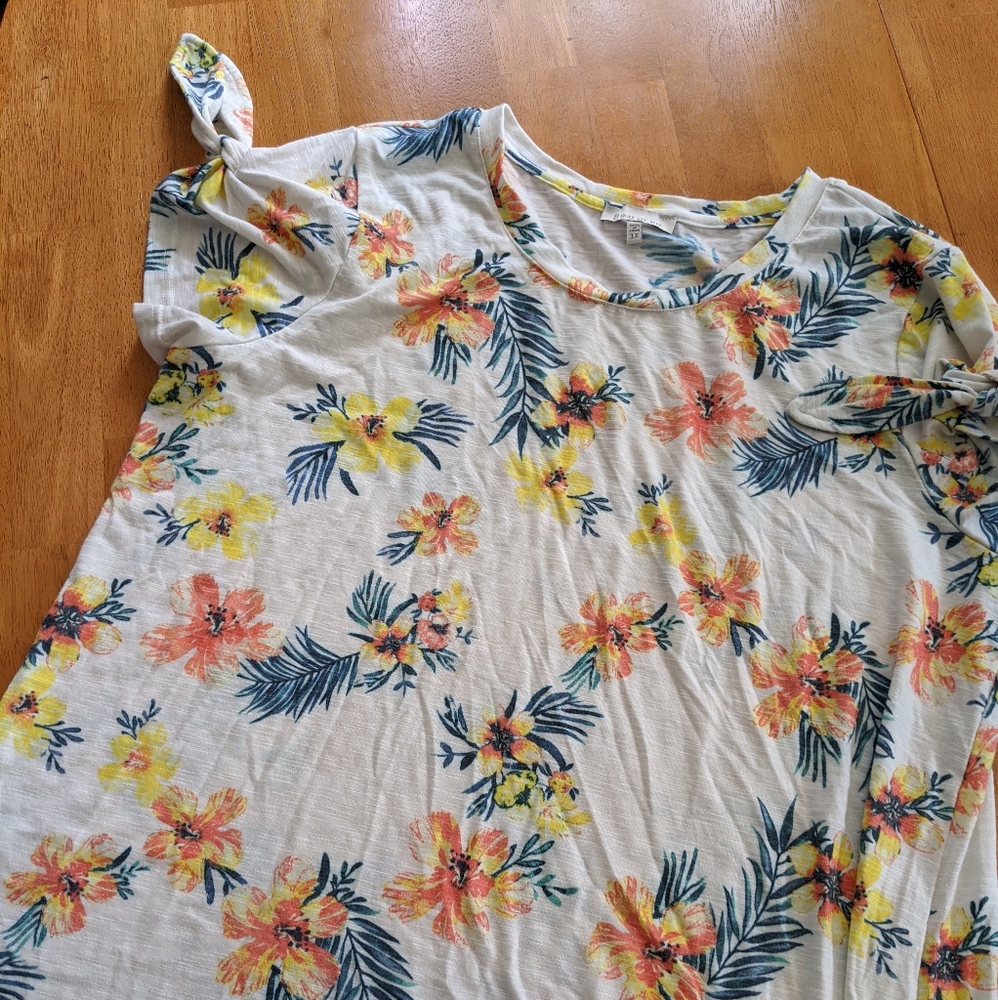 Hawaiian tie tee shirt